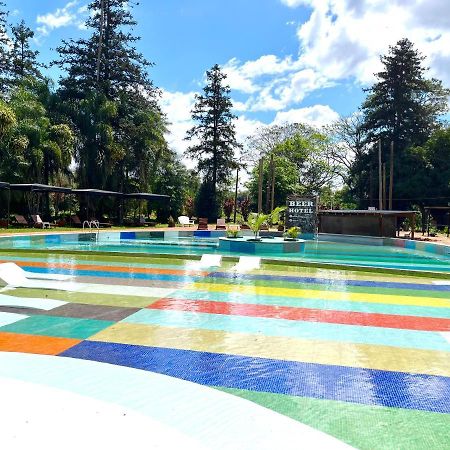 Beer Hotel Iguazu プエルト・イグアス エクステリア 写真