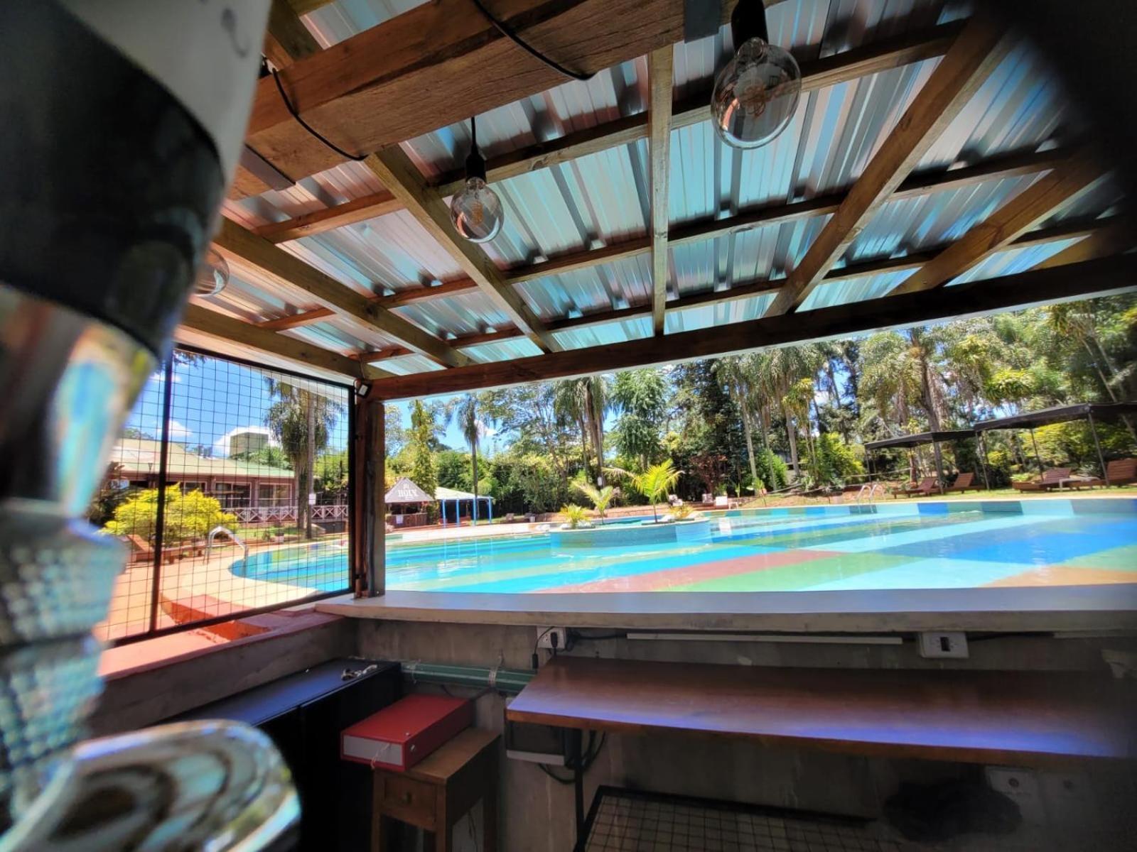 Beer Hotel Iguazu プエルト・イグアス エクステリア 写真